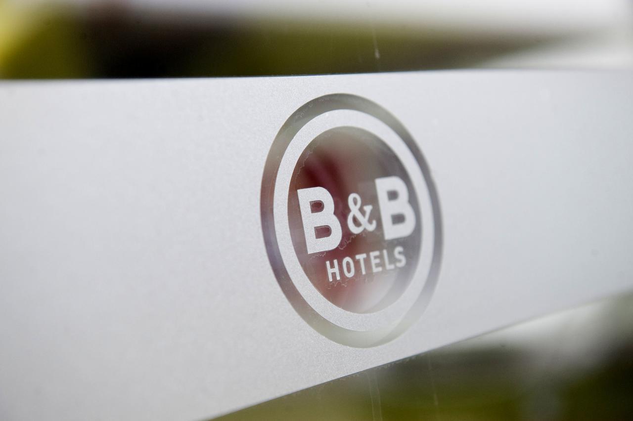 บีแอนด์บี โฮเทล เฟรจูส ปูเกต์-ซูร์-อาร์ฌ็อง Hotel เฟรฌูส ภายนอก รูปภาพ
