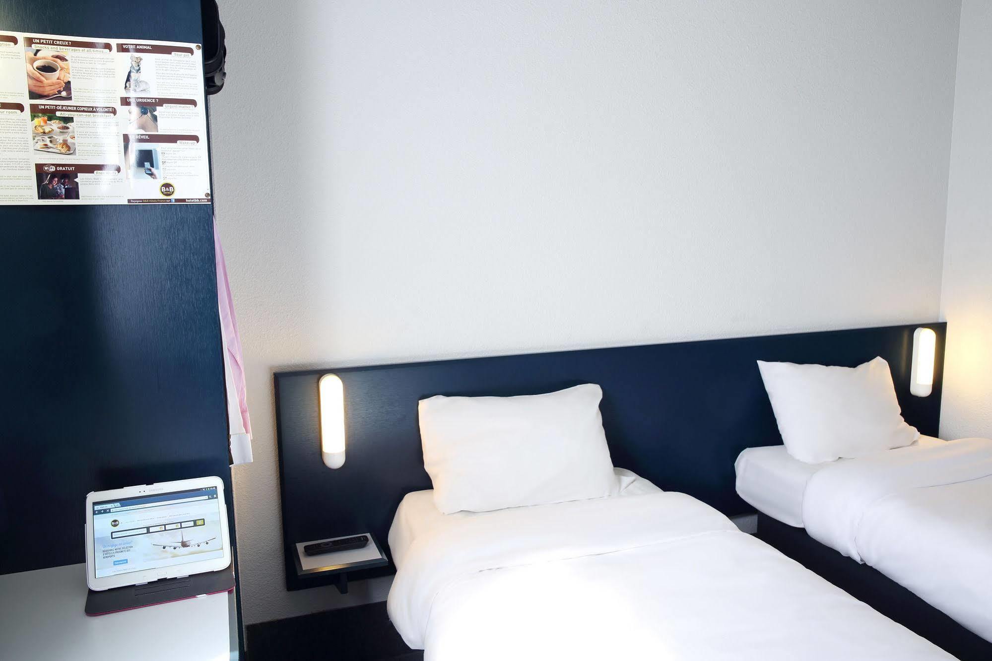 บีแอนด์บี โฮเทล เฟรจูส ปูเกต์-ซูร์-อาร์ฌ็อง Hotel เฟรฌูส ภายนอก รูปภาพ